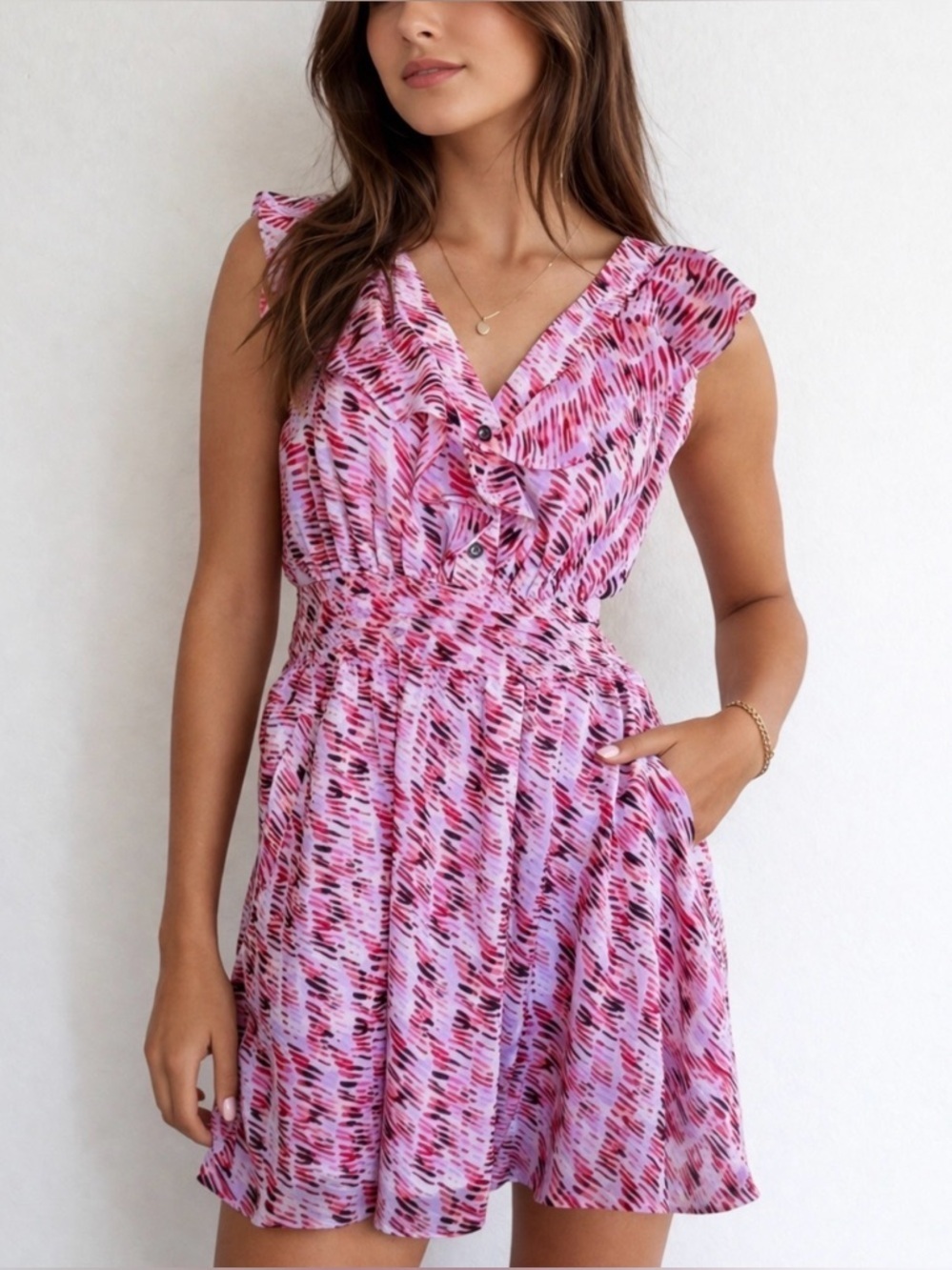 BCBGeneration Passion Pink V Neck Dress Size 4 Pockets Lined Spring Summer Dress